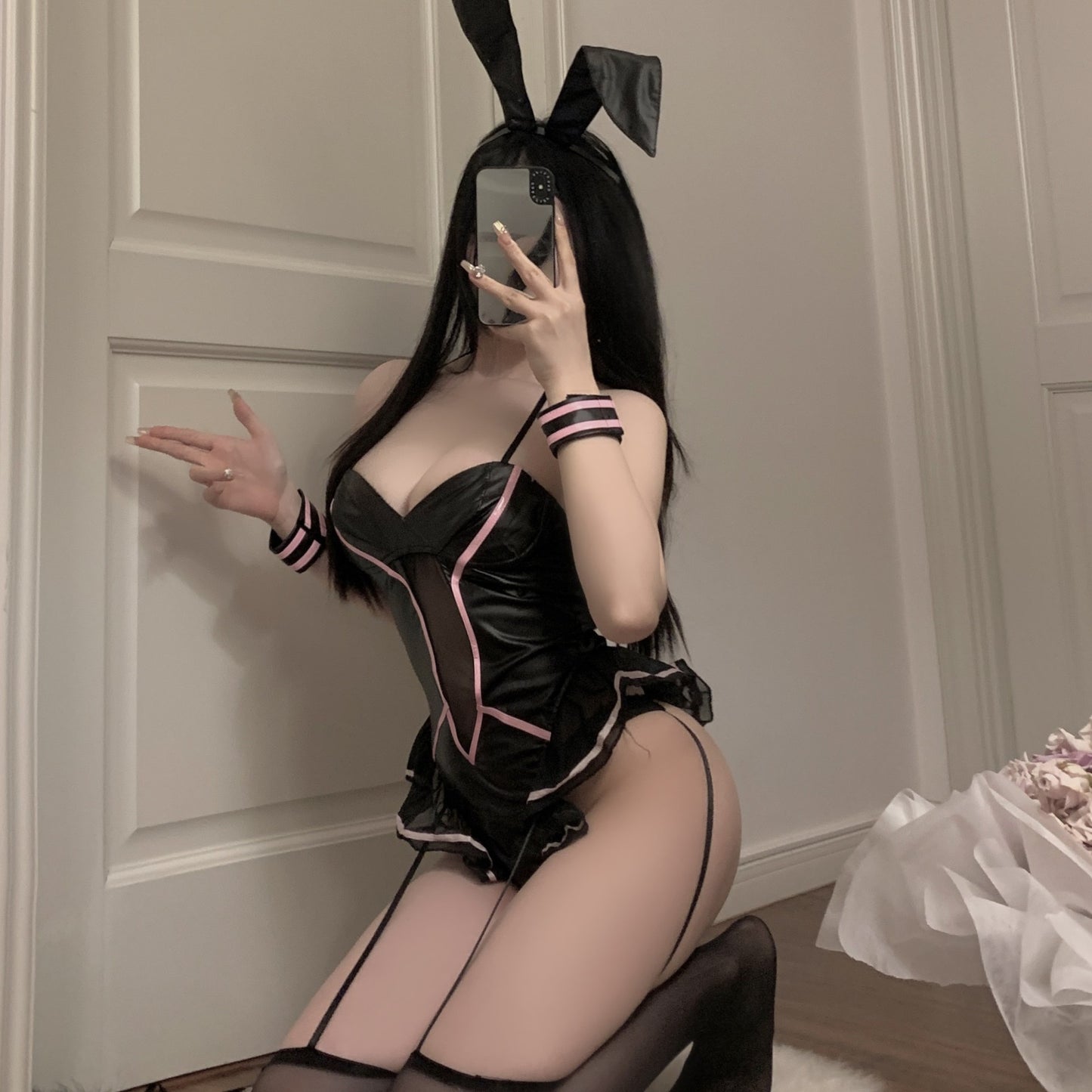 Sexy Lingerie Queen's Outfit Sexy Small Chest Bunny Uniform Seductive Passion Fur Ball Soft Girl